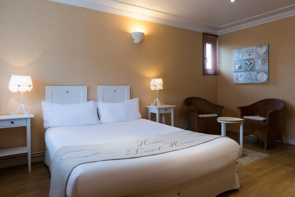 RELAIS DU SILENCE AUBERGE DE LA TOMETTE 18/57