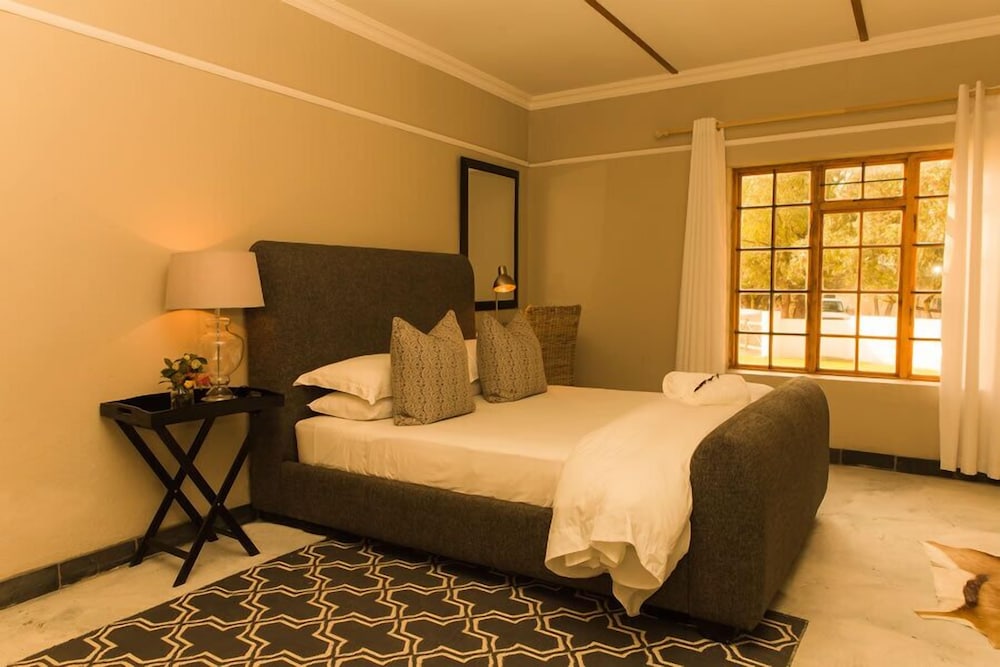 Sweetfontein Boutique Farm Lodge 10/29