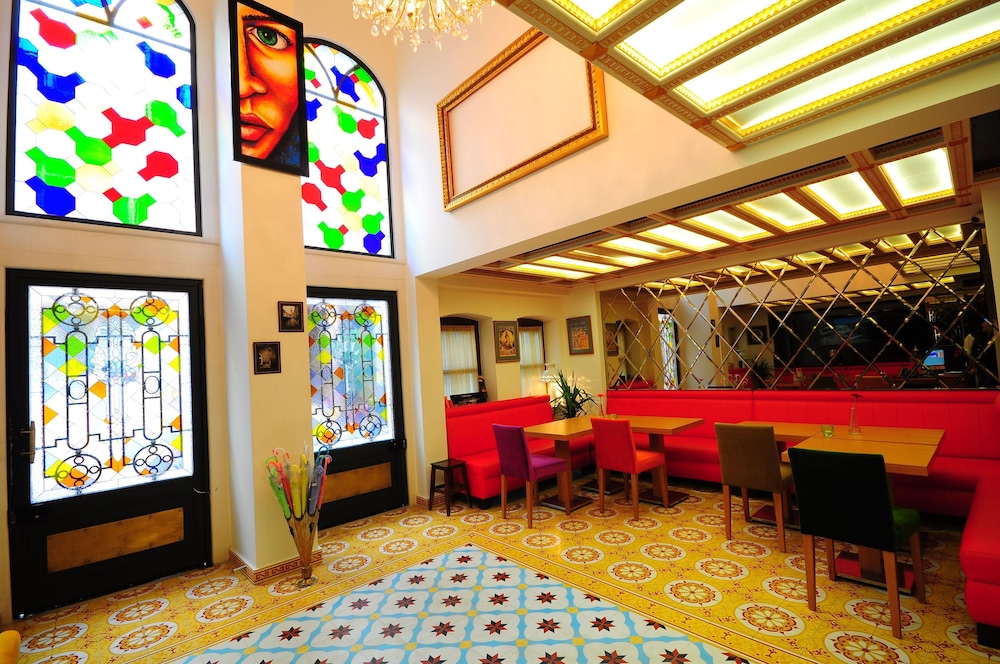 Ottopera Hotel 34/40