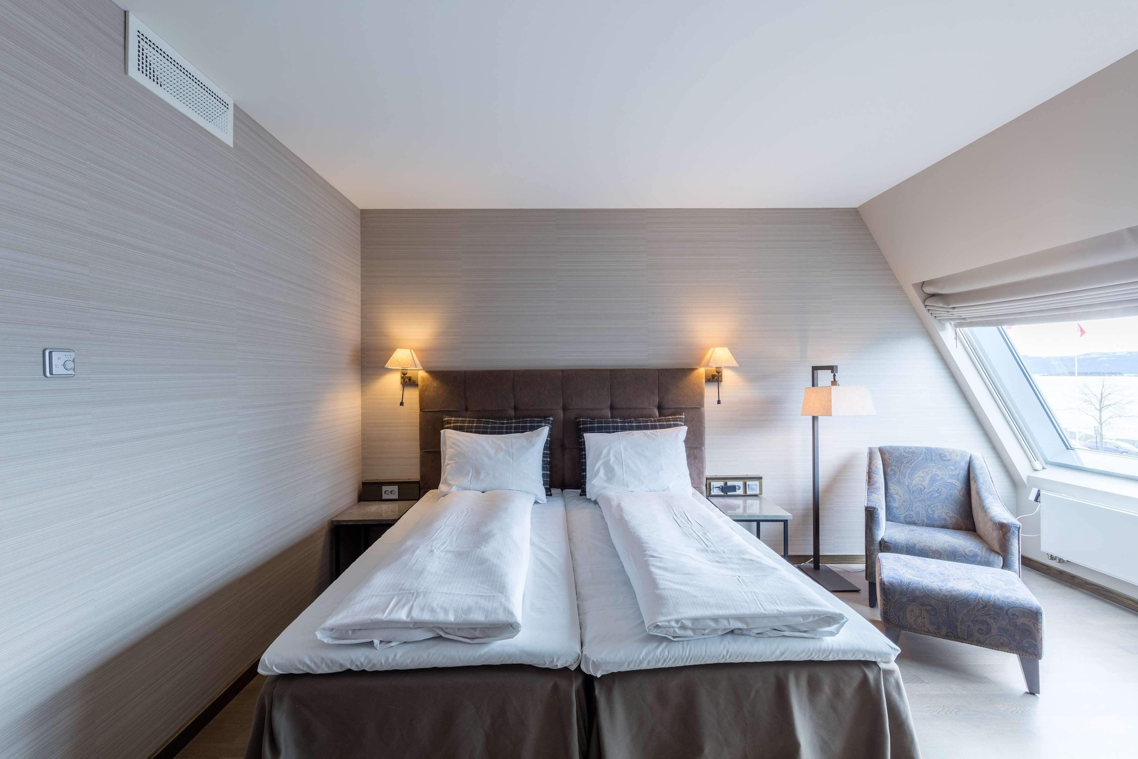 Standard, Double Bed