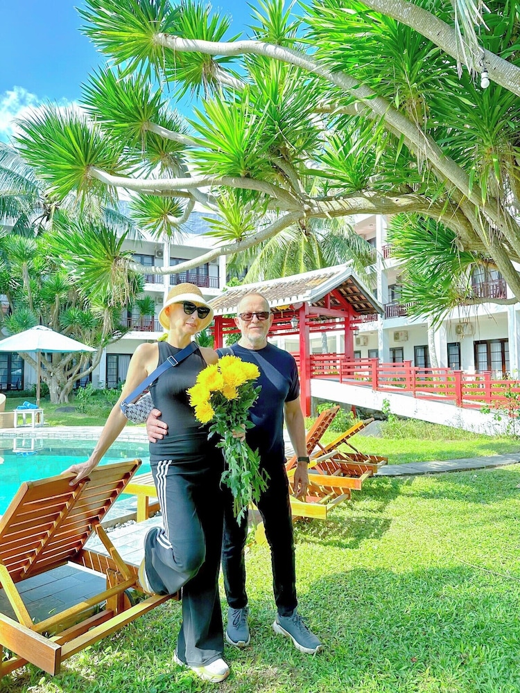 River Beach Resort and Residences 65/76