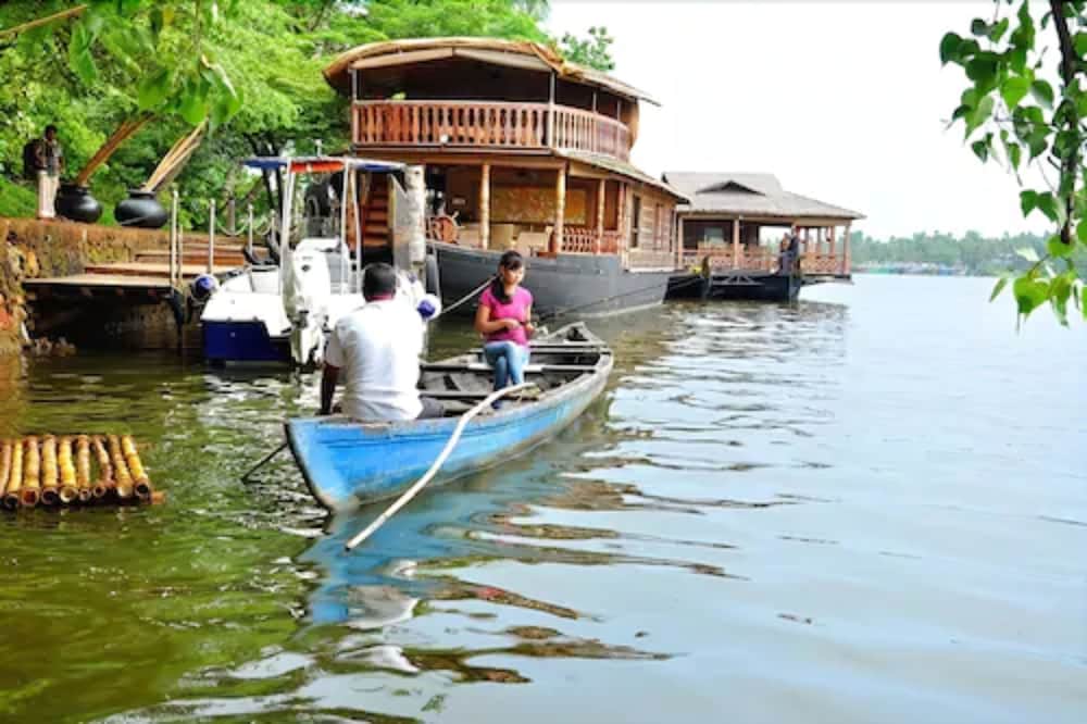 The Leela Ashtamudi, A Raviz Hotel 8/49