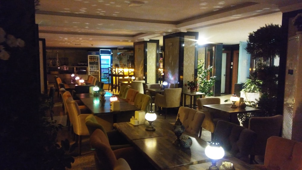 Korykos Hotel 17/24