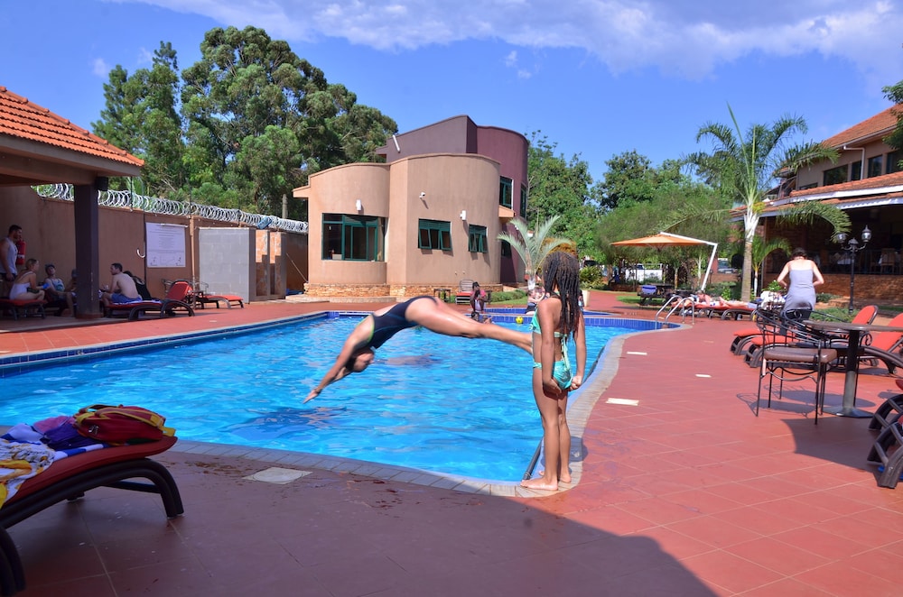 Nile Village Hotel 39/40