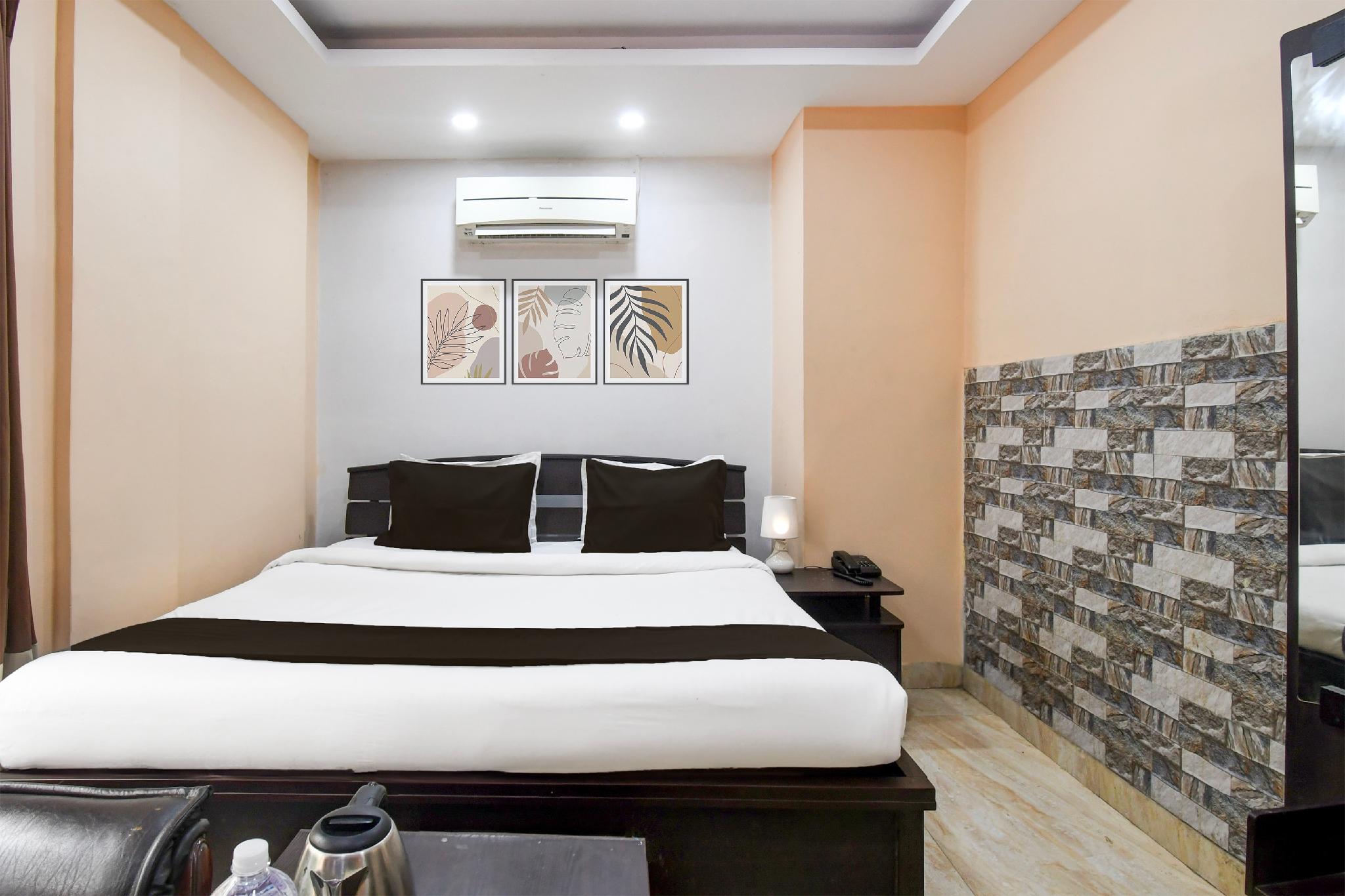 Oyo 8812 White Palace Hotel & Resort 18/56