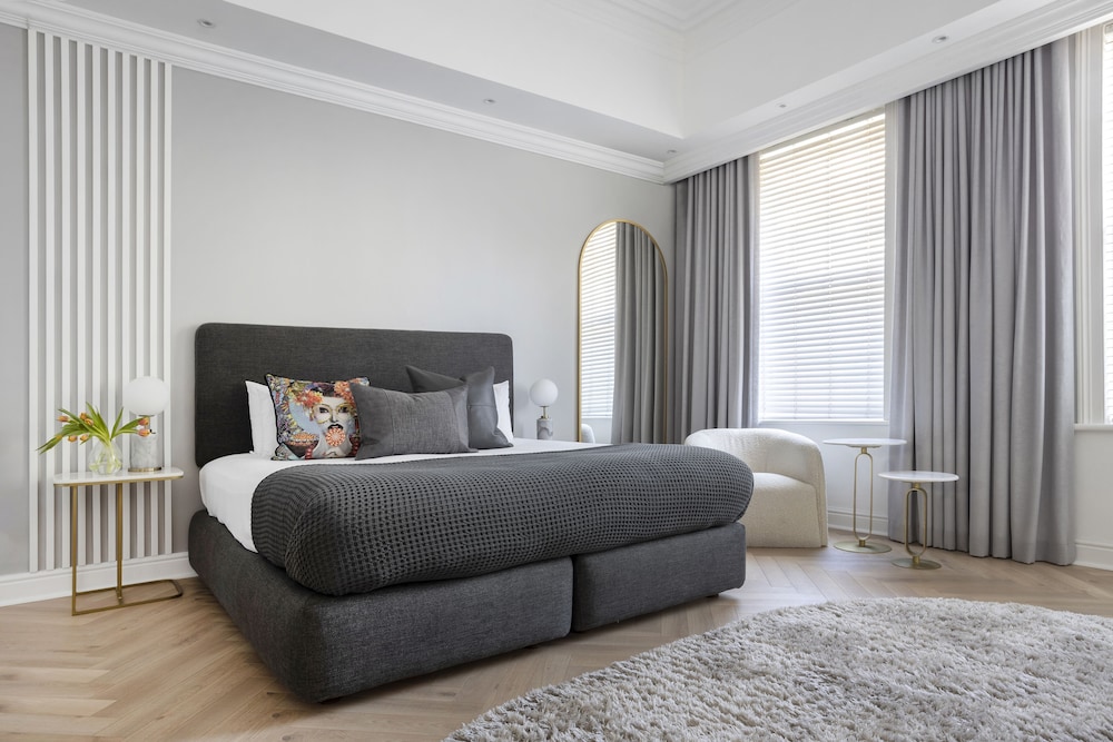 The Clarendon - Fresnaye 19/50