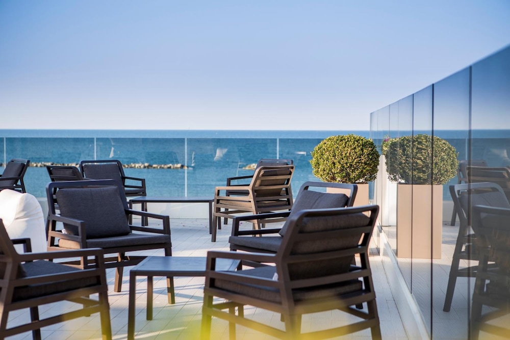 Vista Mare Hotel 40/62