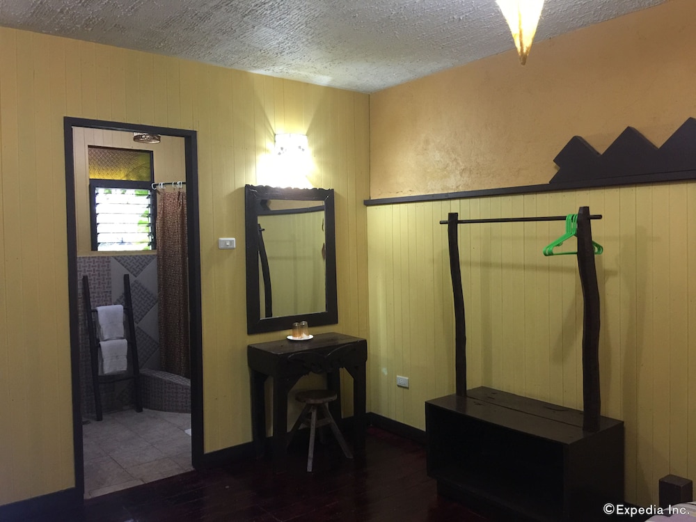 Bohol Bee Farm 75/75