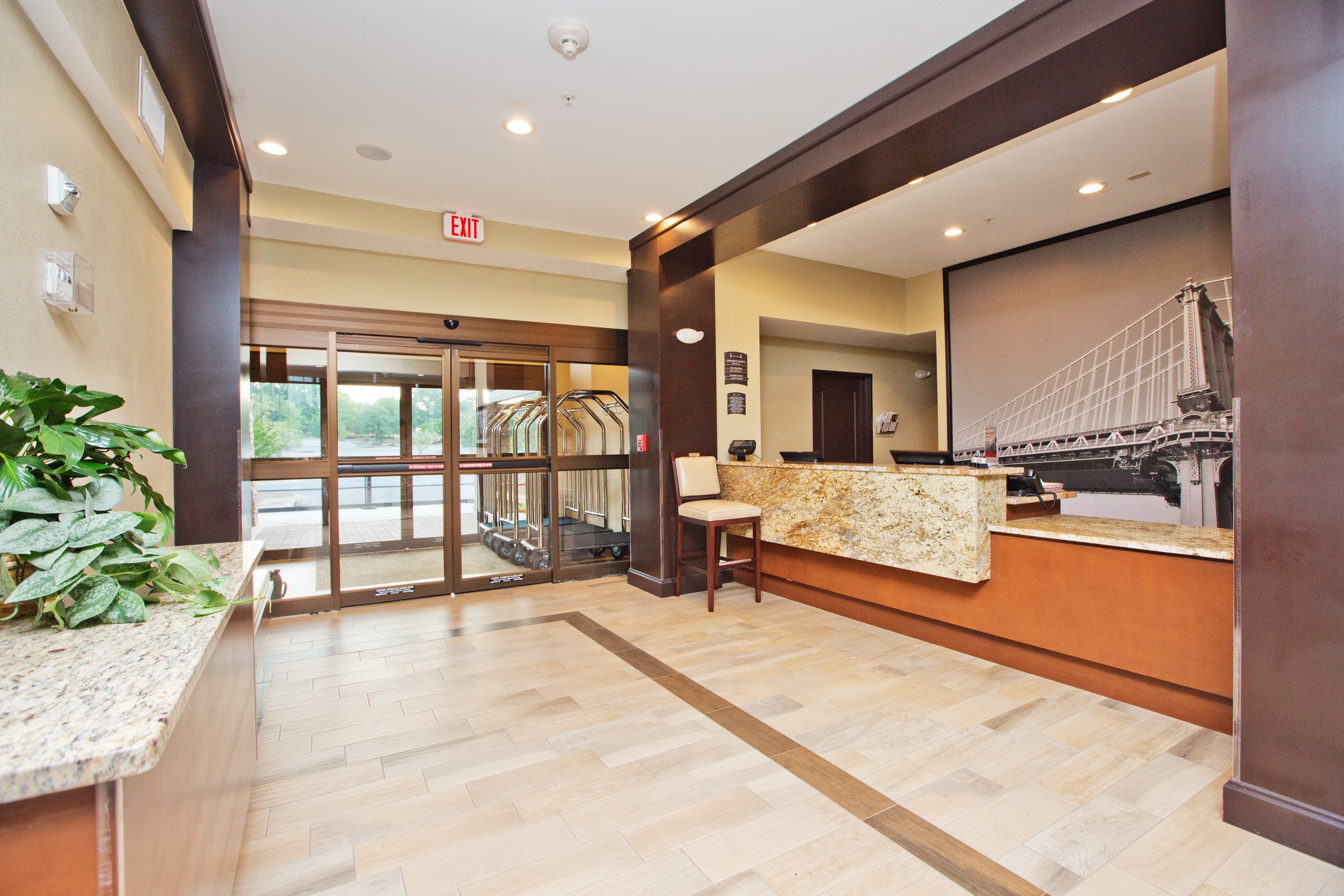 Staybridge Suites Austin South Interstate Hwy 35 12/58