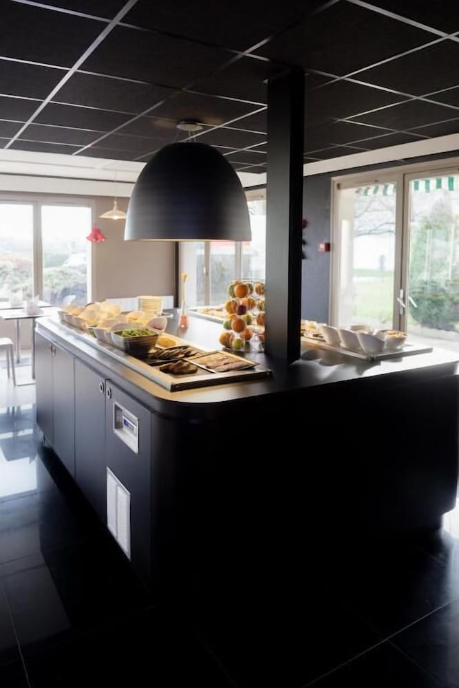 Hotel inn Design Laval ex Campanile 19/31