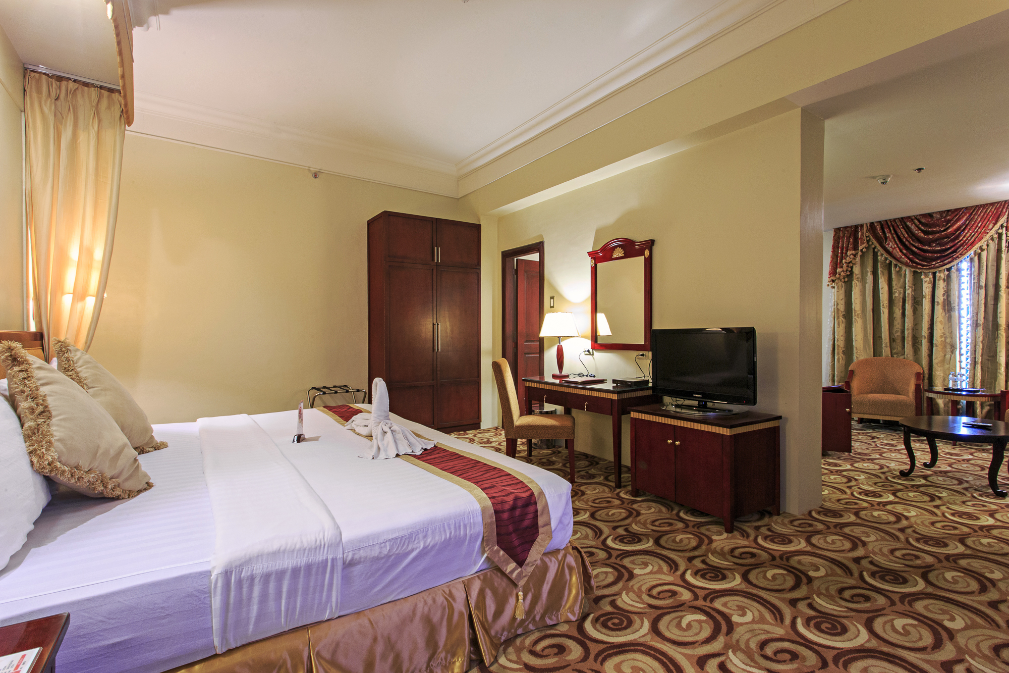 Sarrosa Suite