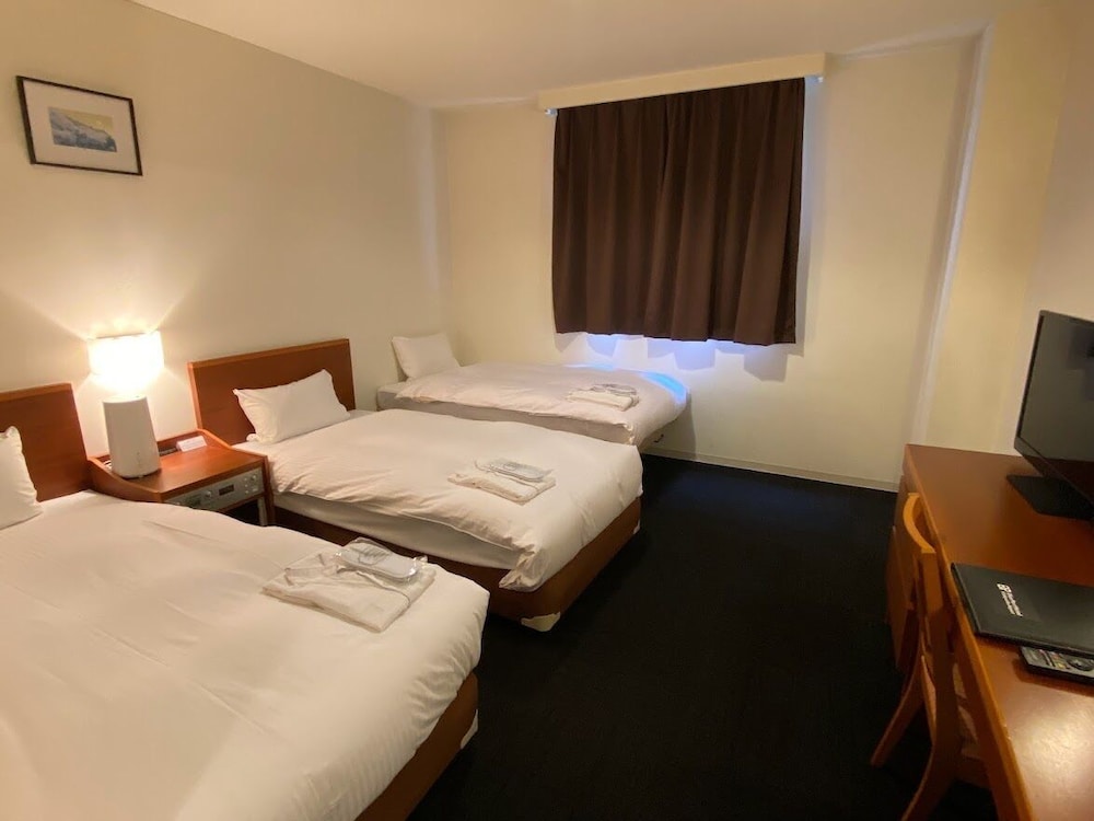 Blueport Hotel Kanda Kitakyushu Airport 8/40