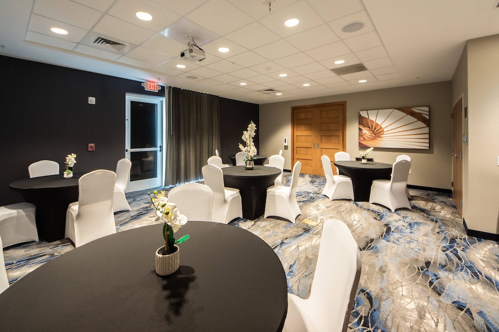 Fairfield Inn Suites By Marriott Melbourne Viera Town Center 39/51