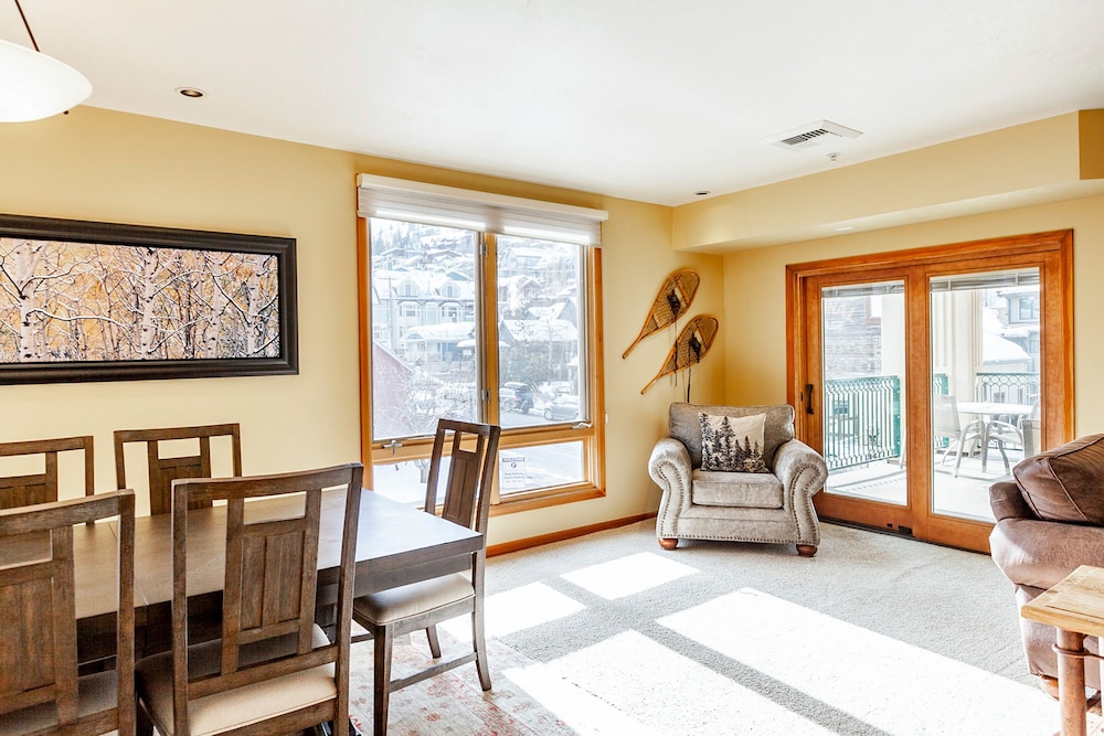 The Caledonian By All Seasons Resort Lodging 50/80