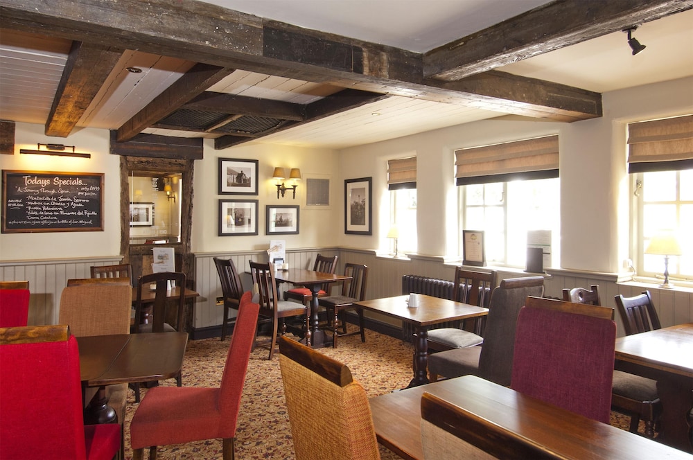 Premier Inn Manchester (Handforth) 22/41
