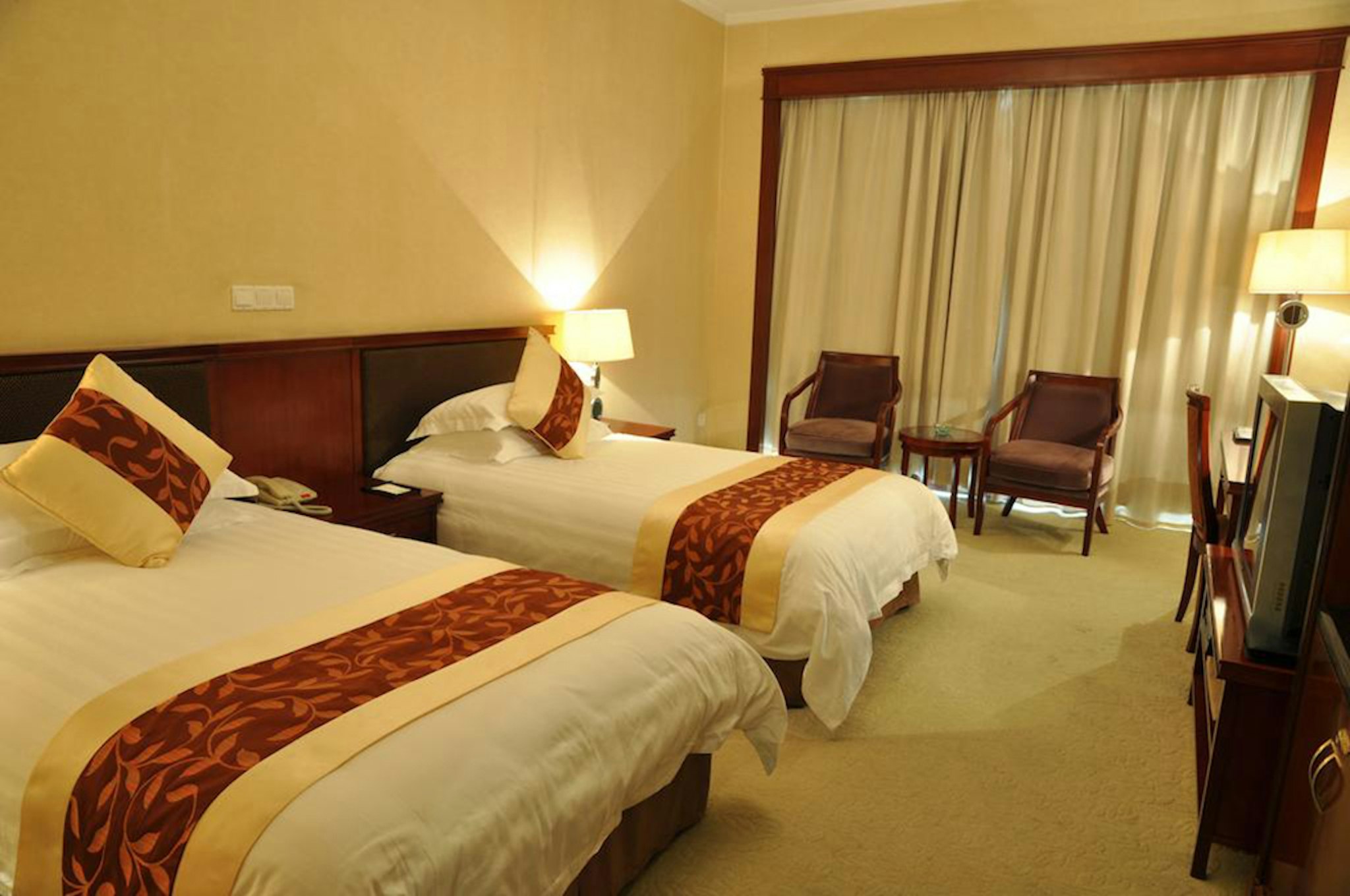 NEW CENTURY HOTEL NINGHAI 8/19