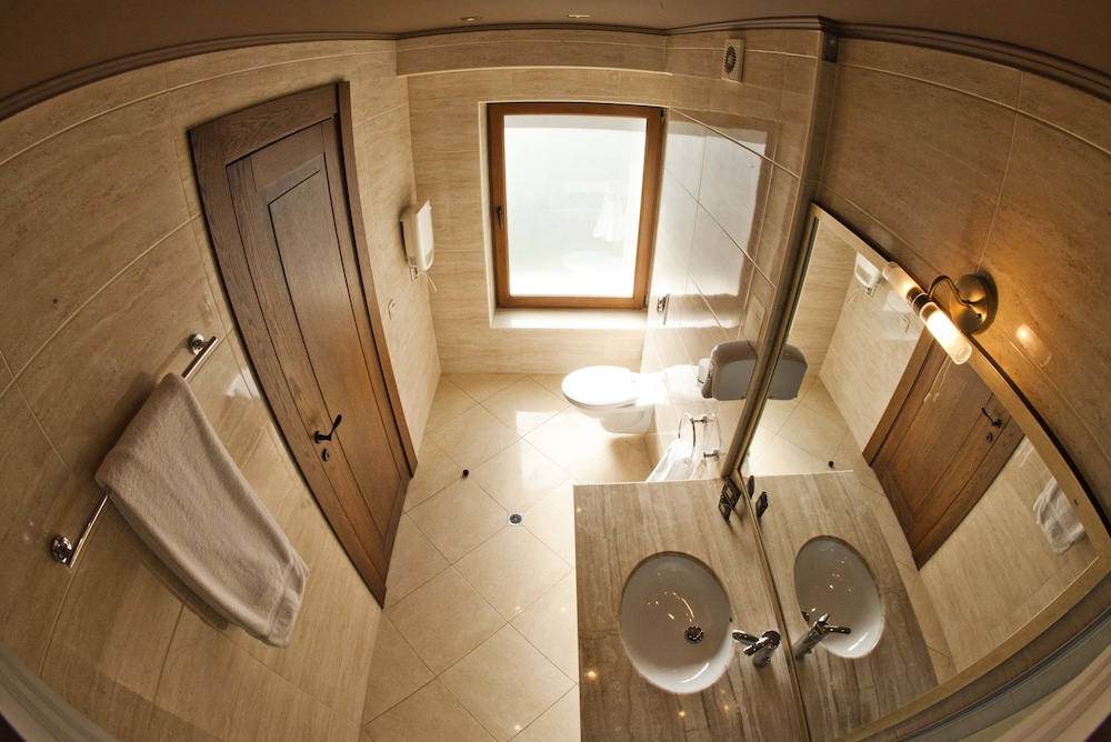Ventura Boutique Hotel 50/50