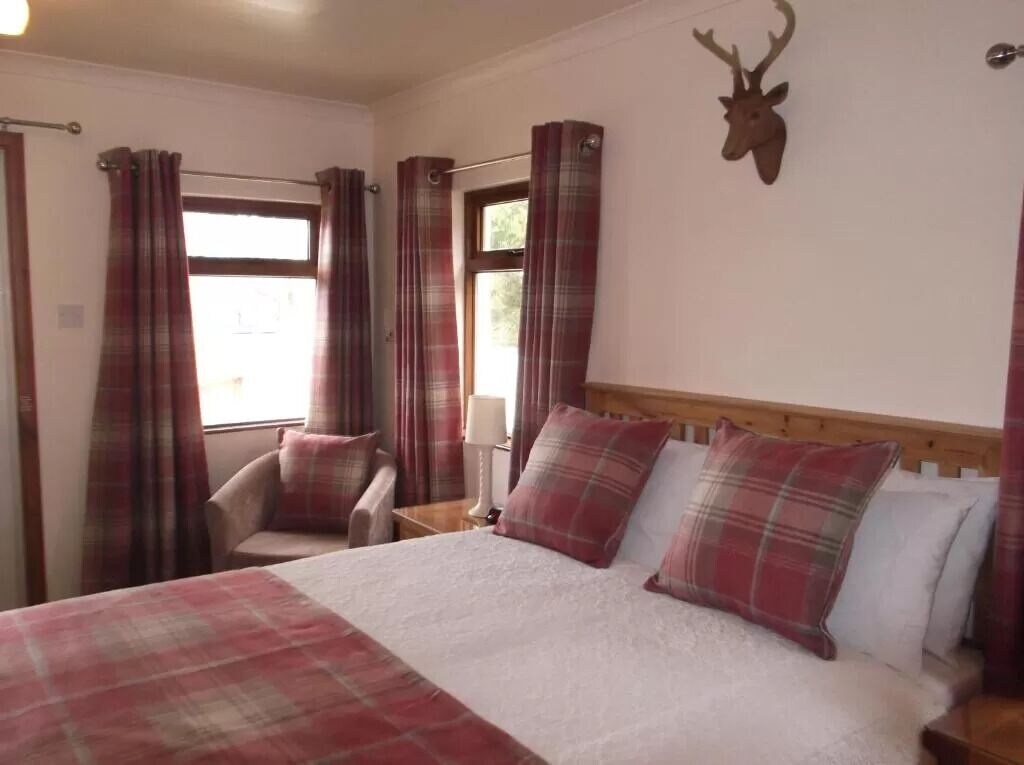 Room, Double Bed, Loch View