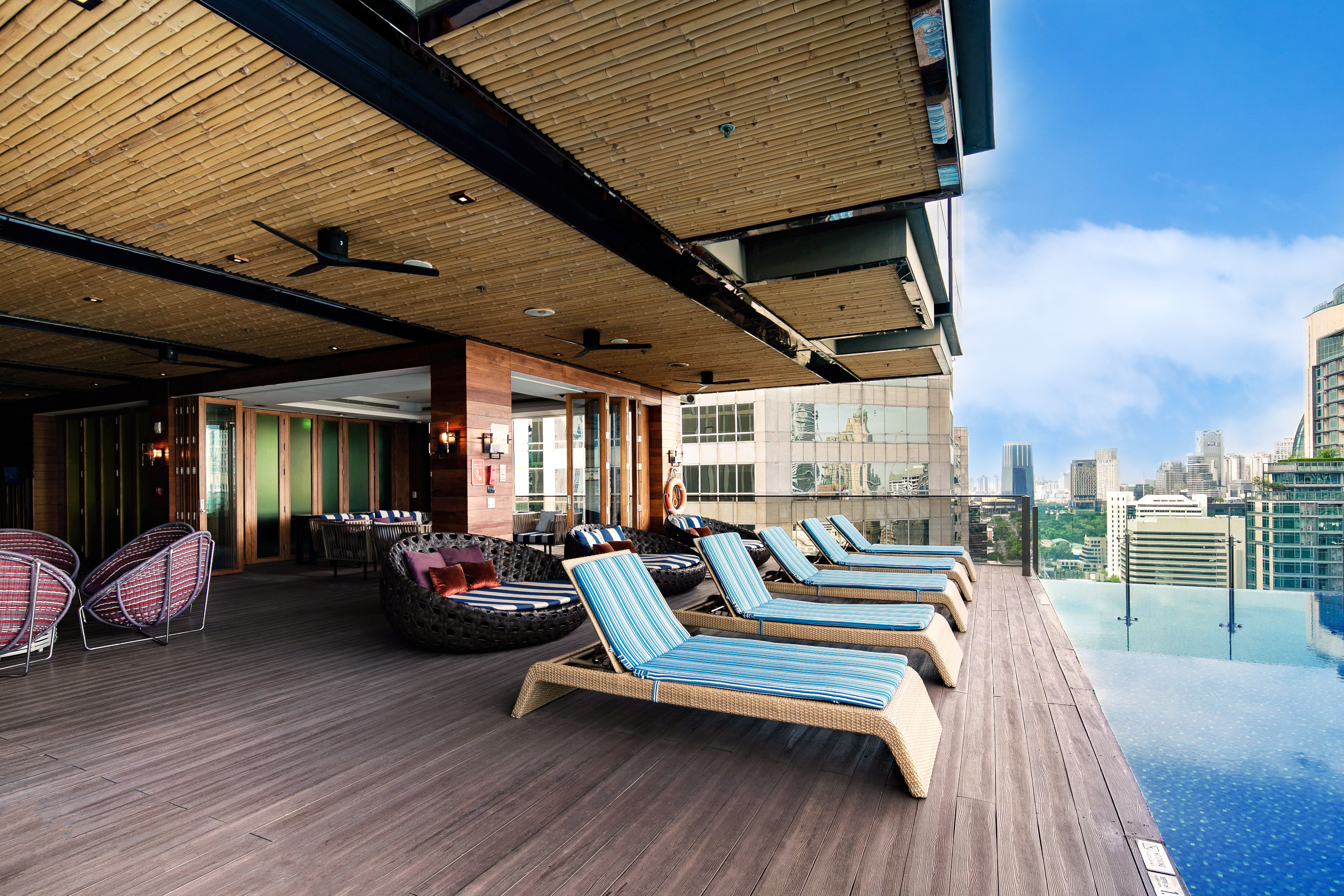 Hotel Indigo Bangkok Wireless Road 30/79