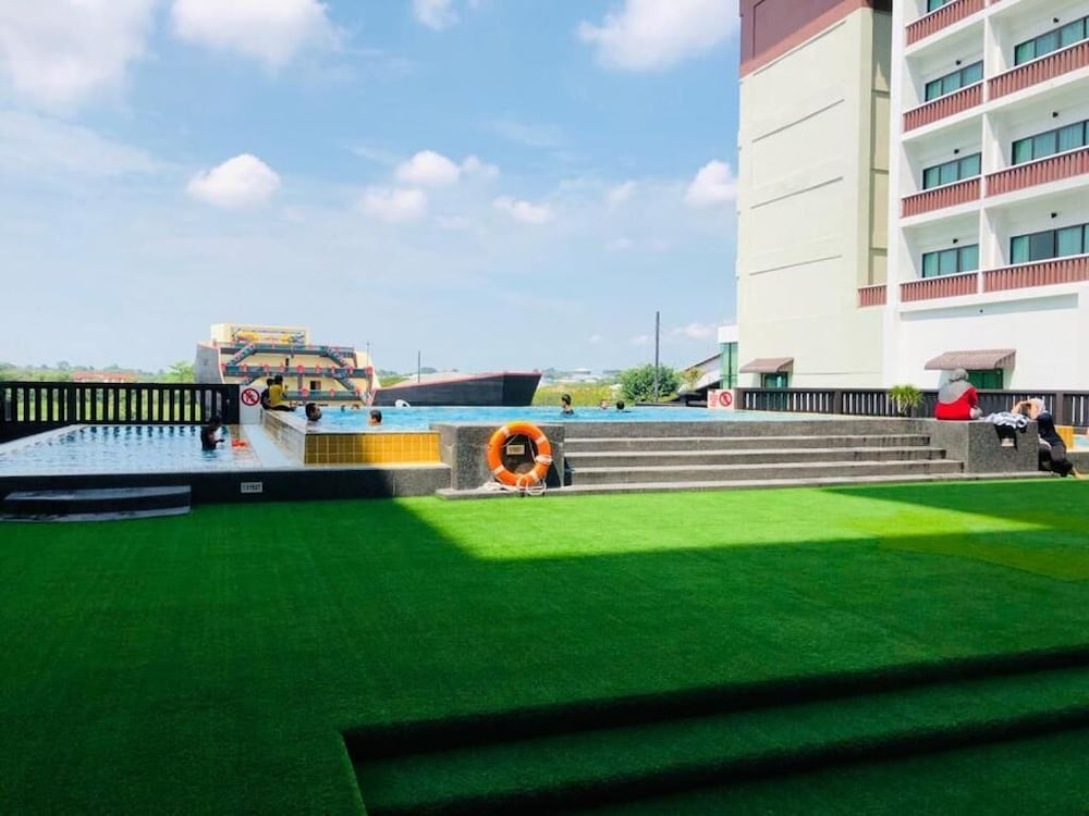 Mudzaffar Hotel Melaka 50/54