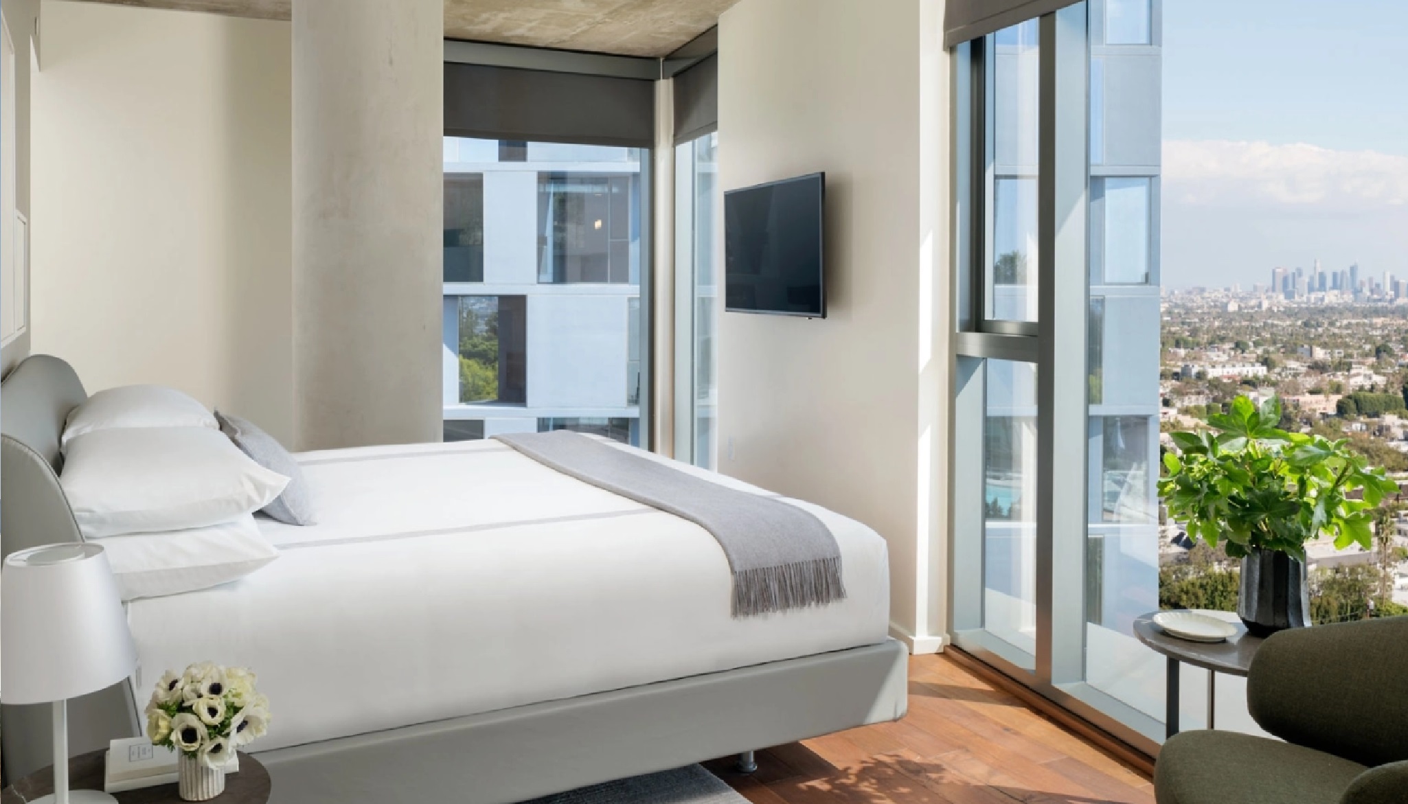 2 Bedrooms, Bi Level, Penthouse