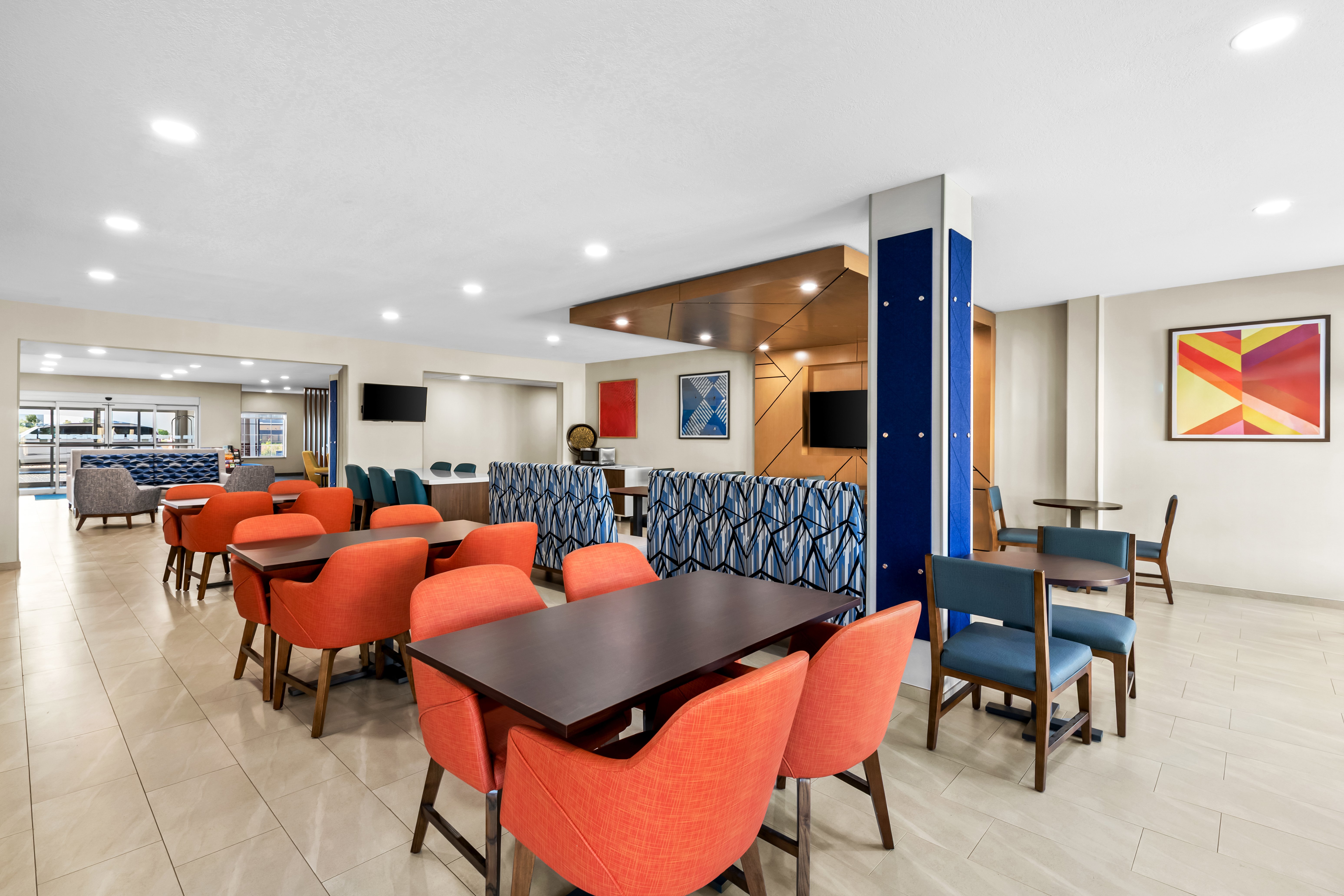 Holiday Inn Express Hotel And Suites Council Bluffs Conv Ctr Area 56/77