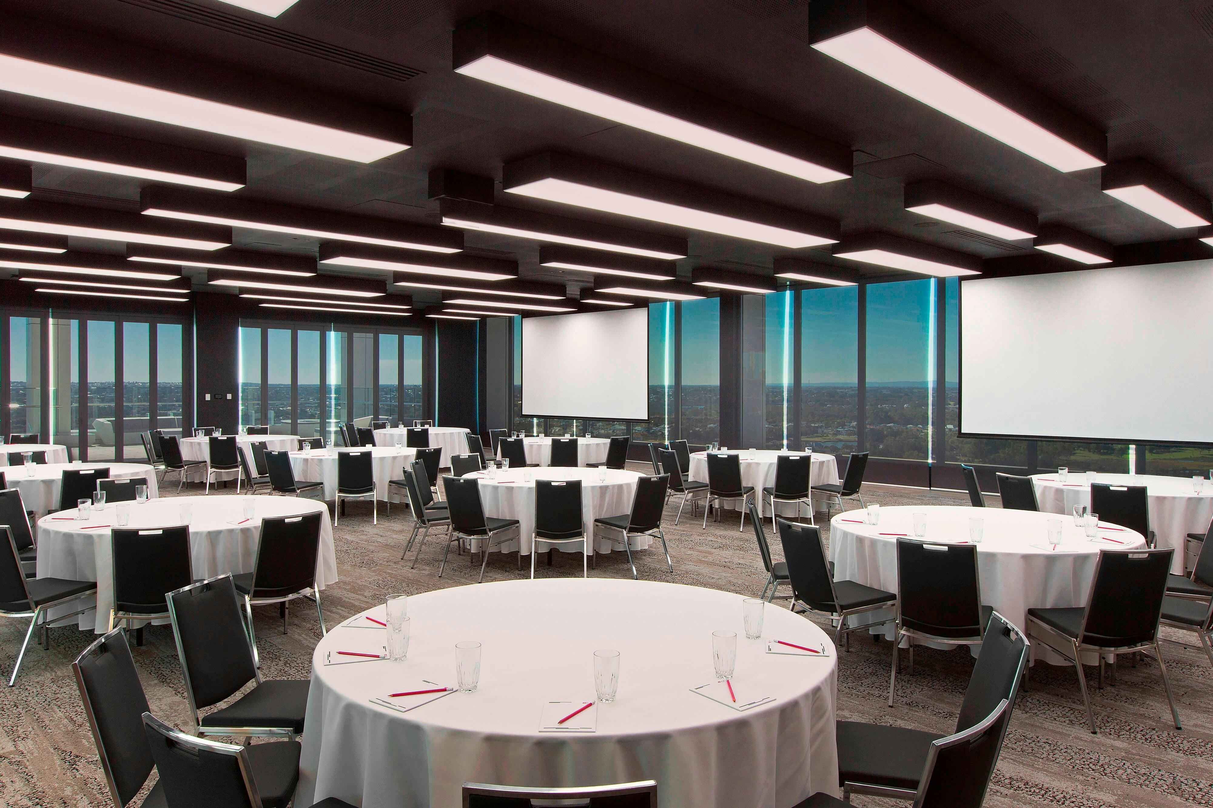 Aloft Perth 25/32