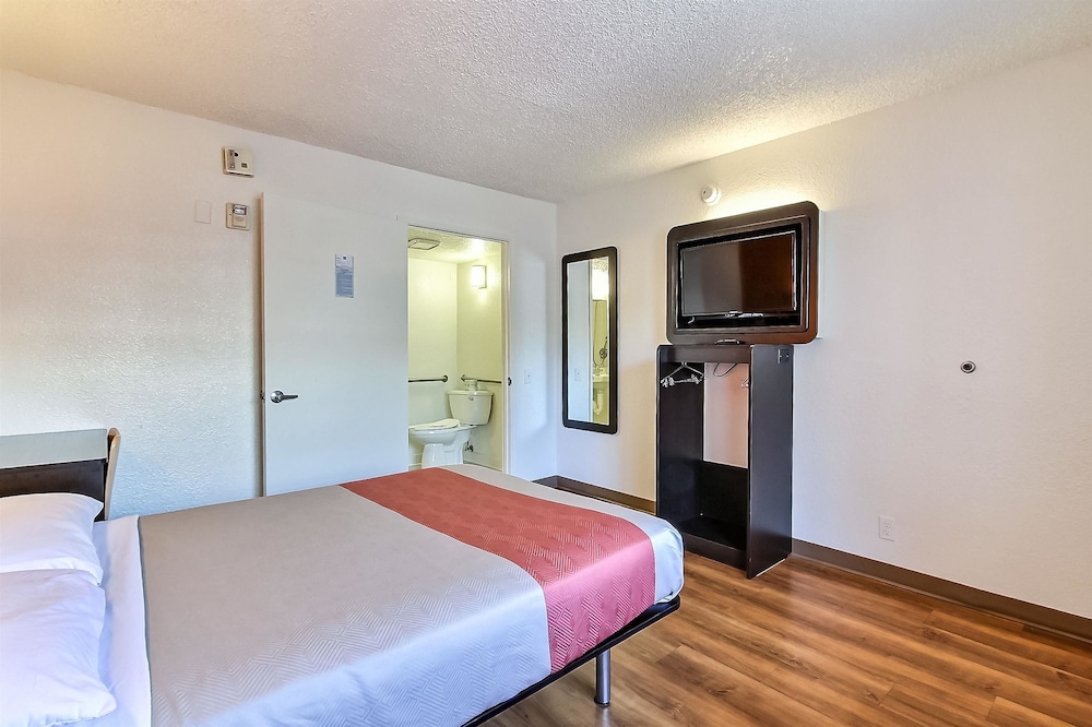 Motel6 Campbell, CA - San Jose 13/28