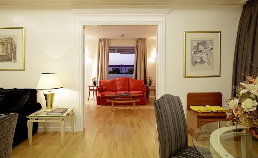 Theoxenia Palace 24/46
