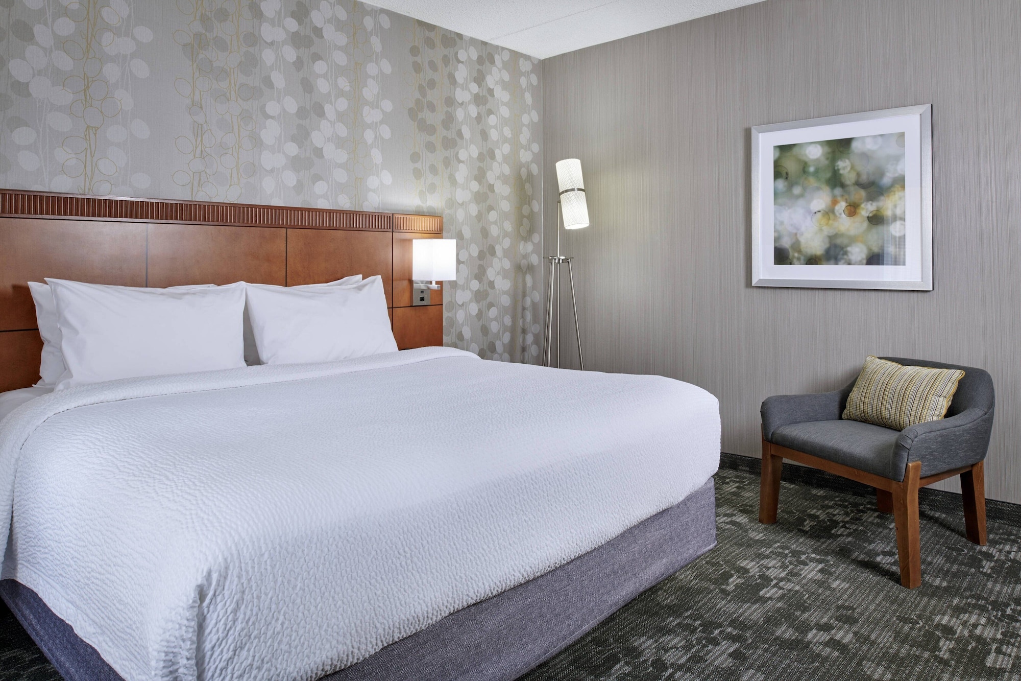 Room at Courtyard Chicago Oakbrook Terrace, Villa Park - IL