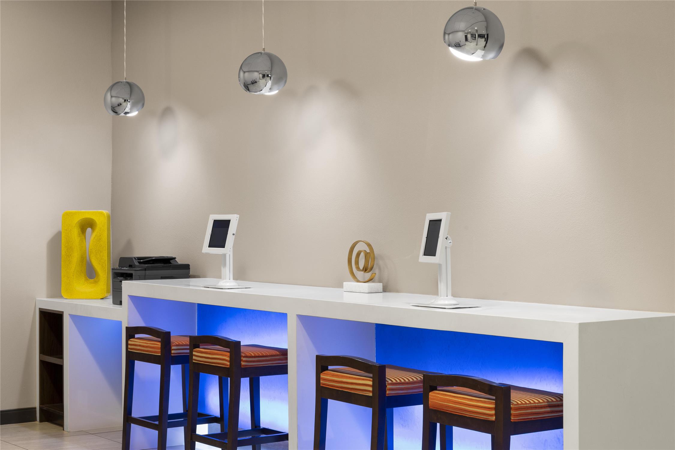 Glo Best Western Nashville 31/43