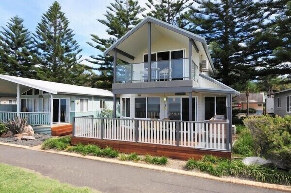 Kendalls on the Beach Holiday Park 3/50
