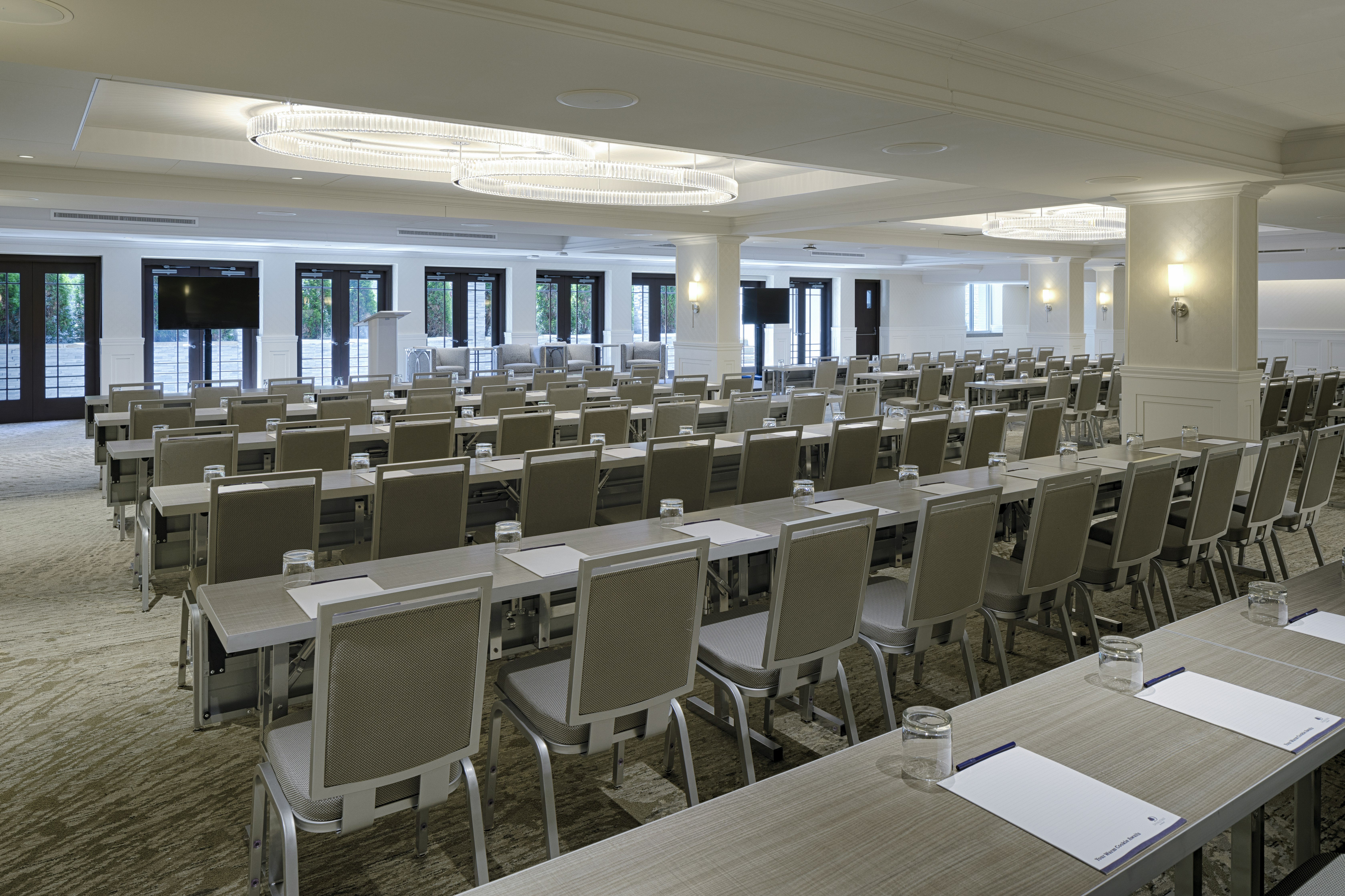 The Kingsley Bloomfield Hills - a DoubleTree by Hilton 59/62