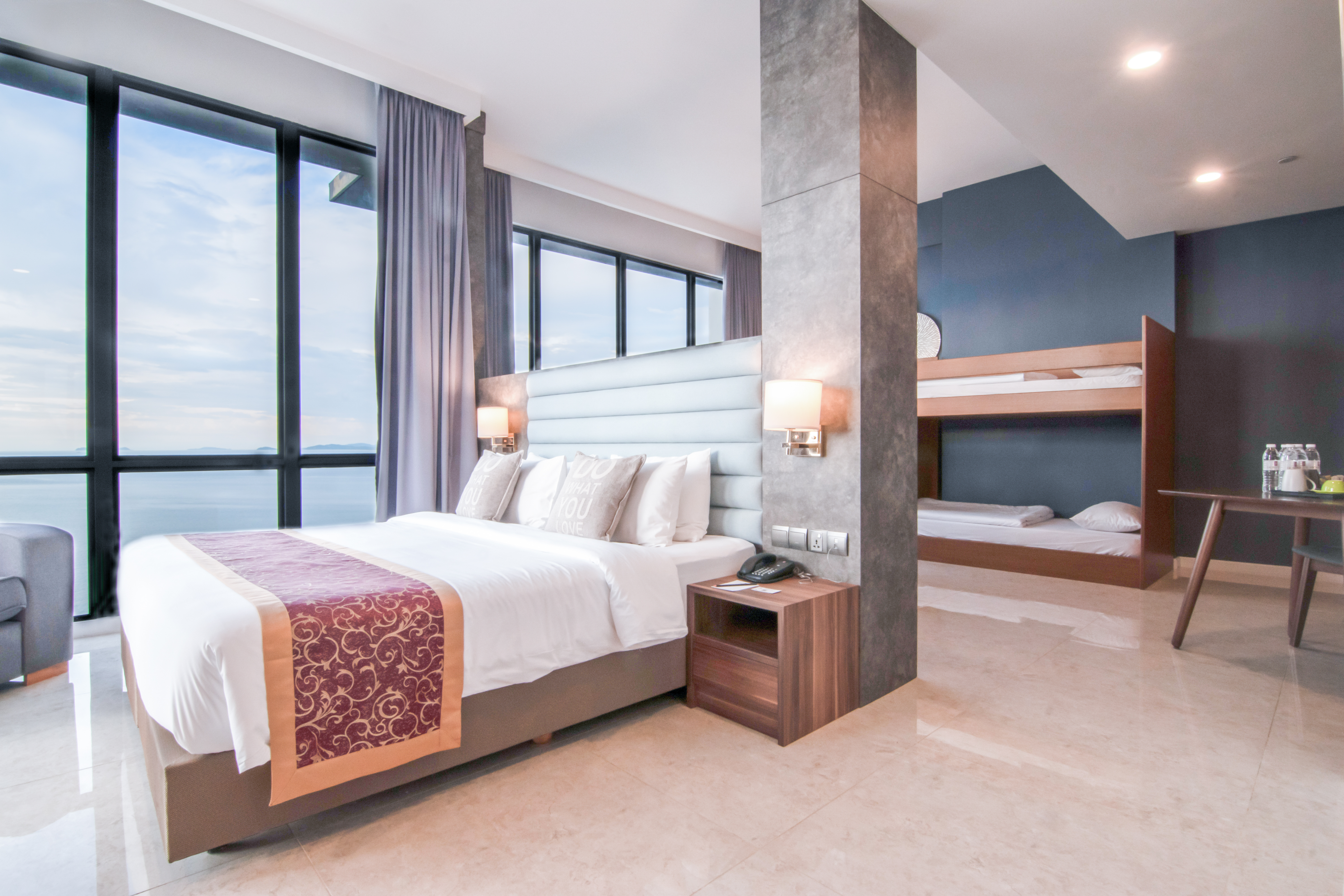 Premium Supreme Suite