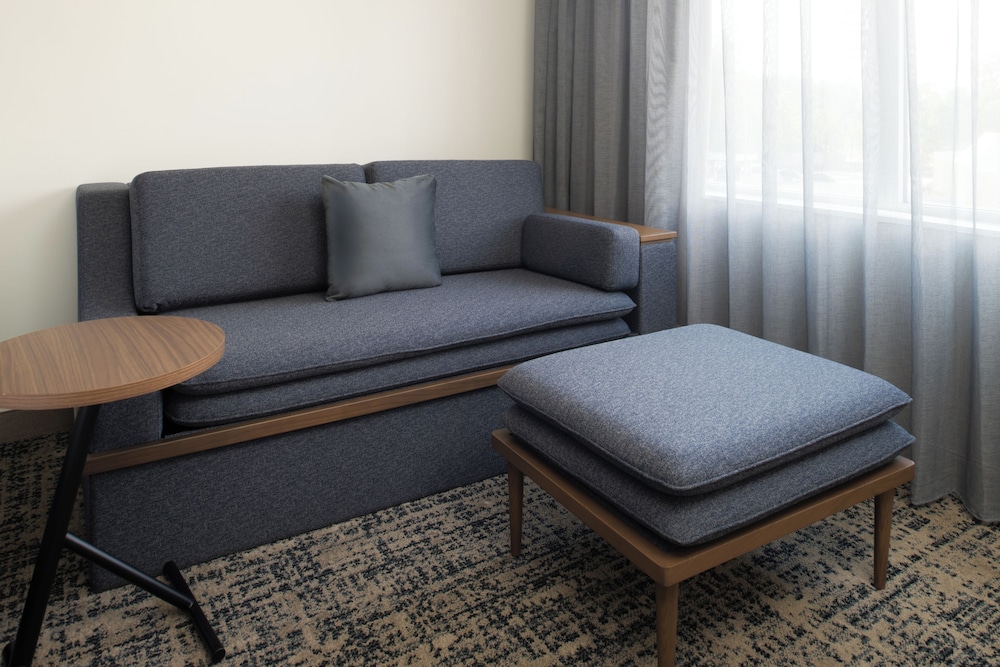 Courtyard by Marriott Houston City Place 29/50