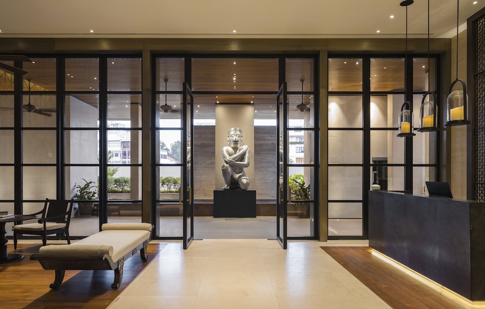 Rosewood Phnom Penh 7/76