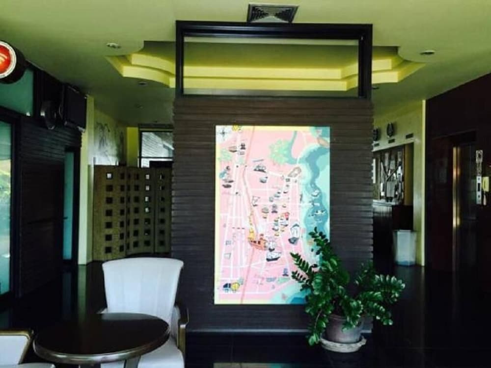 Prachuap Beach Hotel 7/40