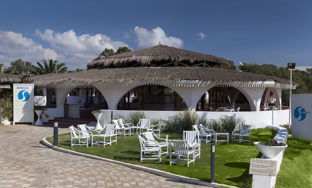Phenicia Hotel 31/36