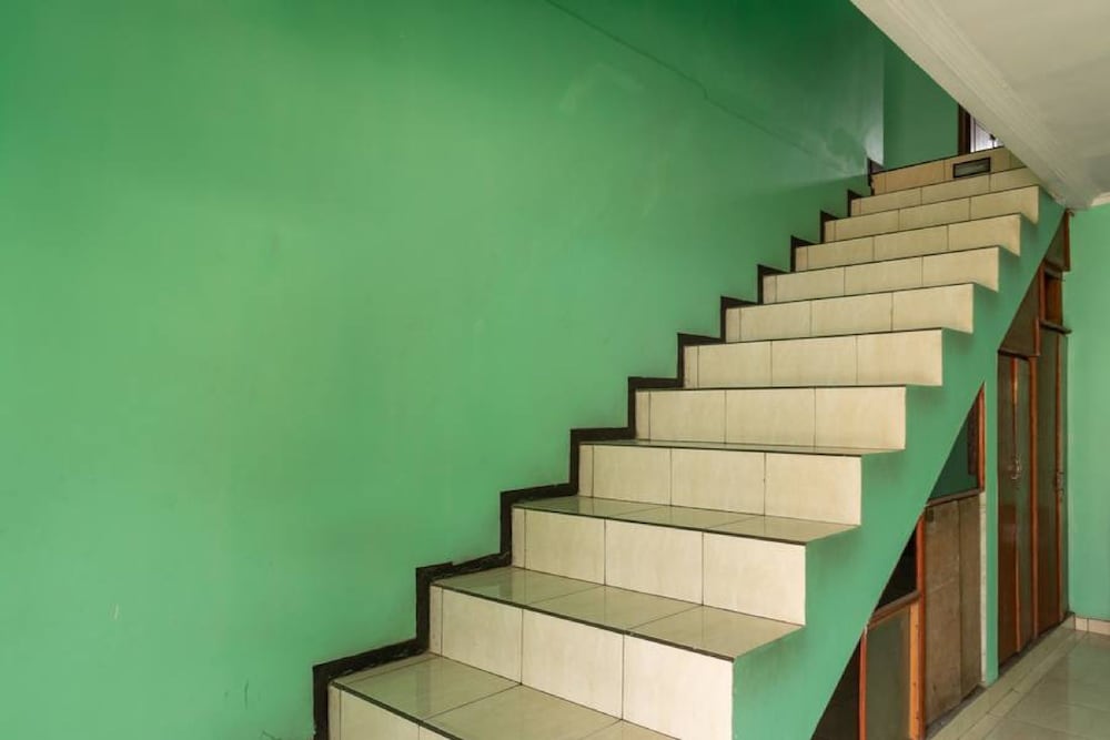 Hotel O Puncak Bogor Near Taman Safari Formerly Hotel Satya Luhur 34/50