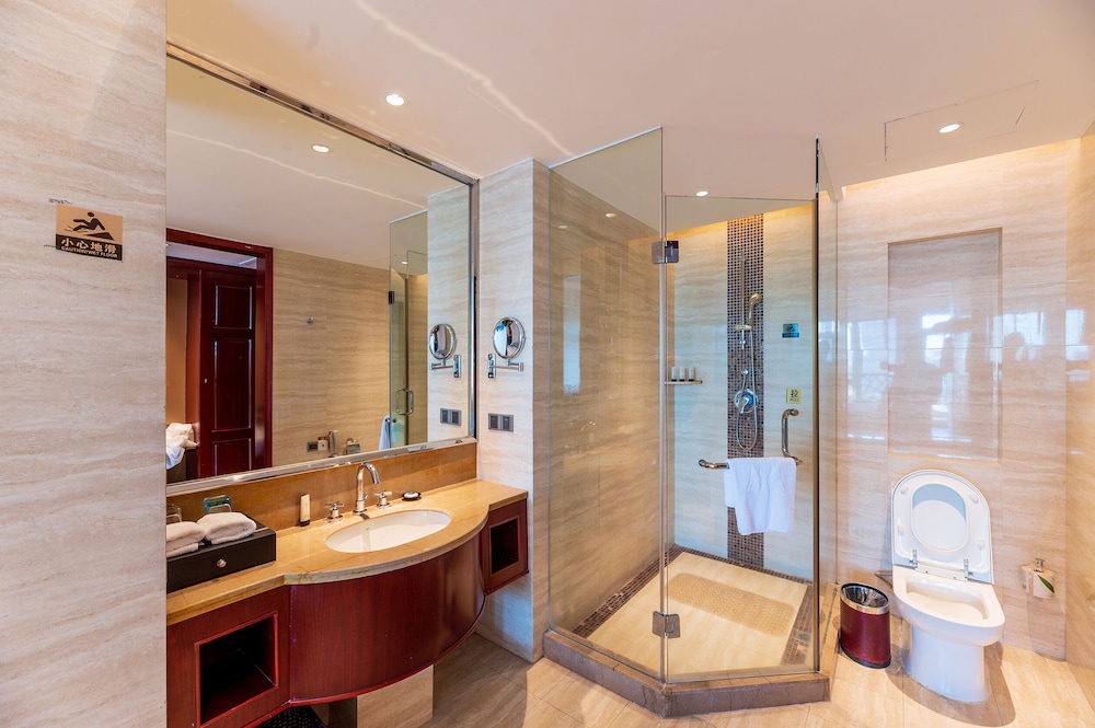 C&D Hotel Putian 8/61