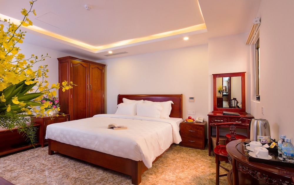 Red Sun Nha Trang Hotel 23/100