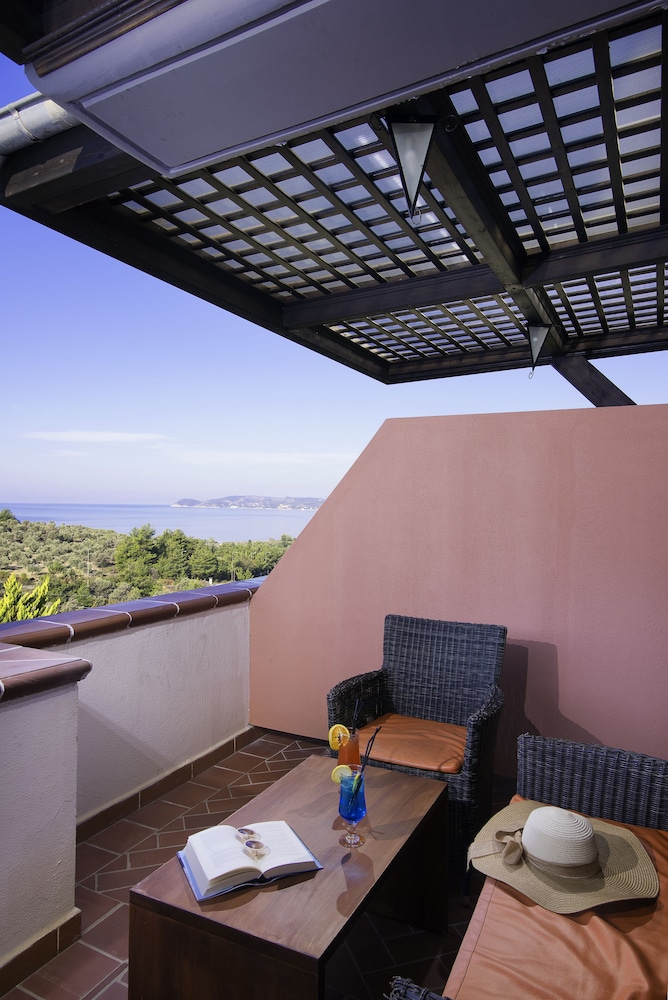 Kallisti Apartment Hotel 25/38