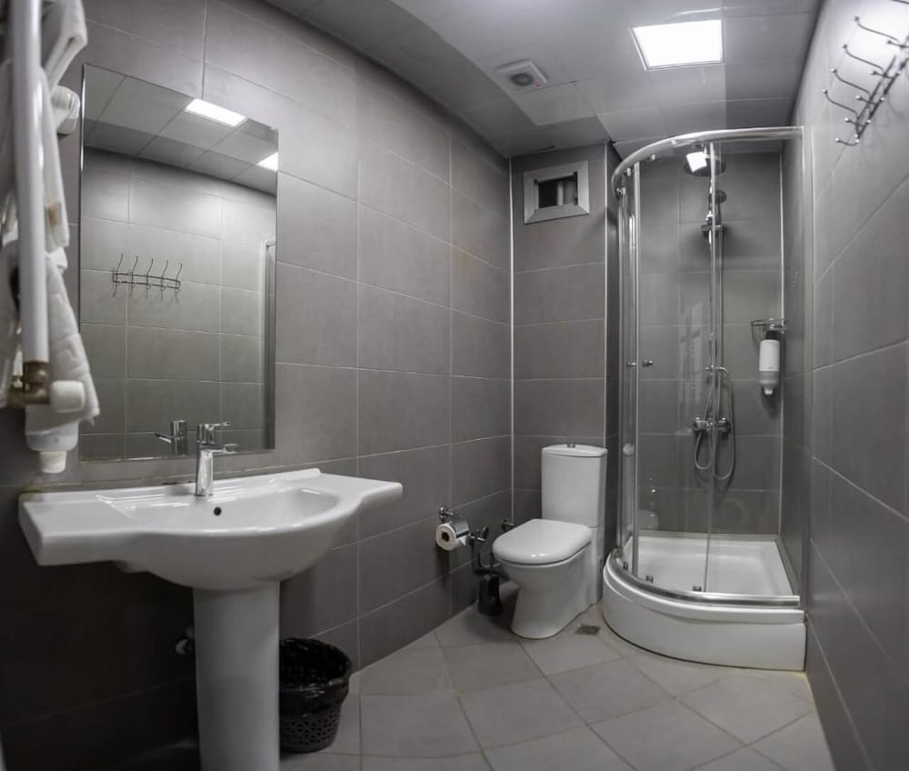 Hotel Diplomat Suites 41/44