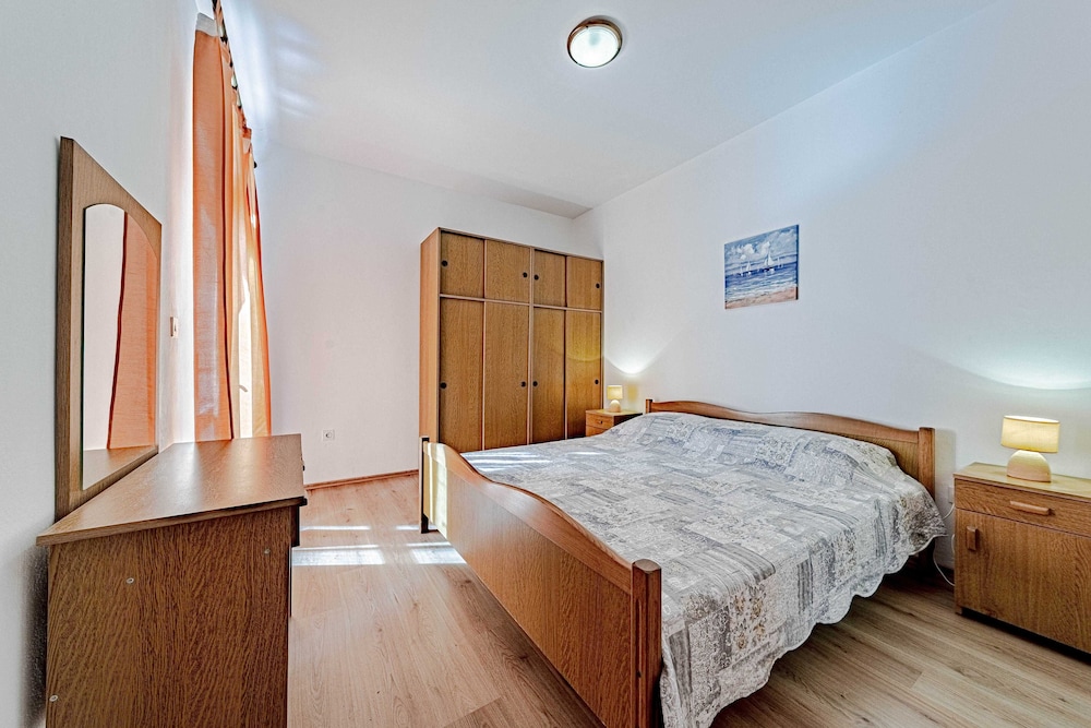 Apartments Kuzma 16/63