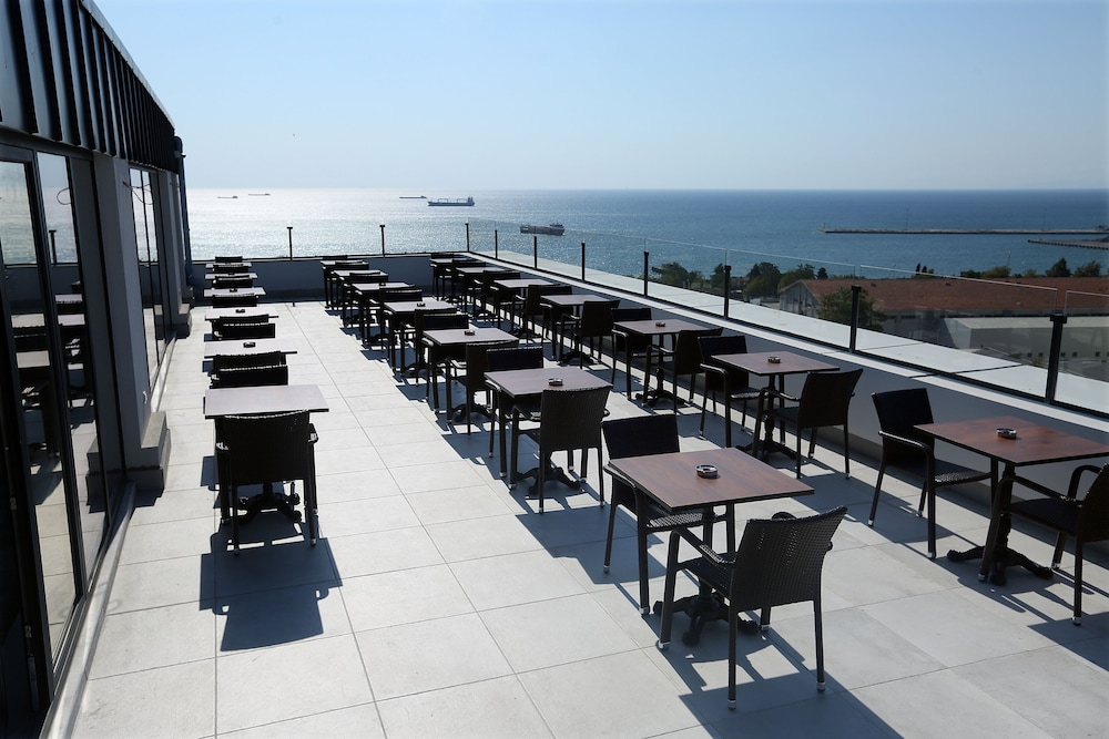 DES'OTEL 37/50