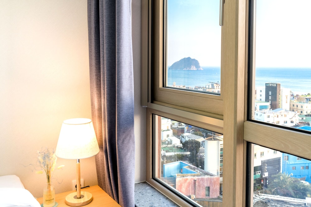 Shin Shin Hotel Seogwipo 34/50