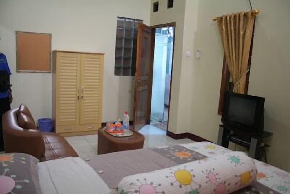 Hotel Ramayana Garut 27/50