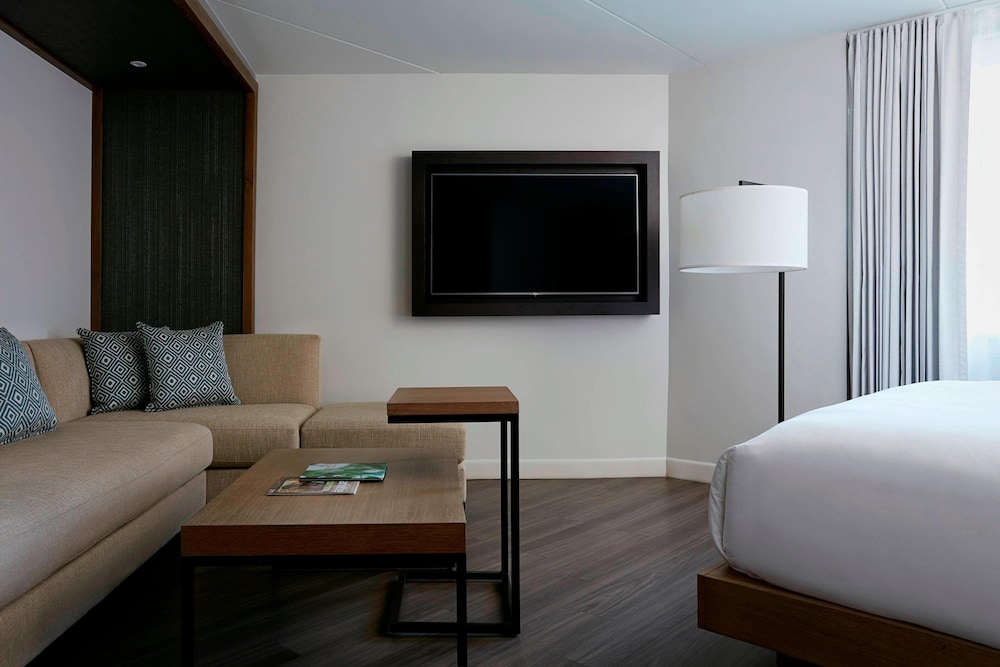 Charlotte Marriott City Center 45/74