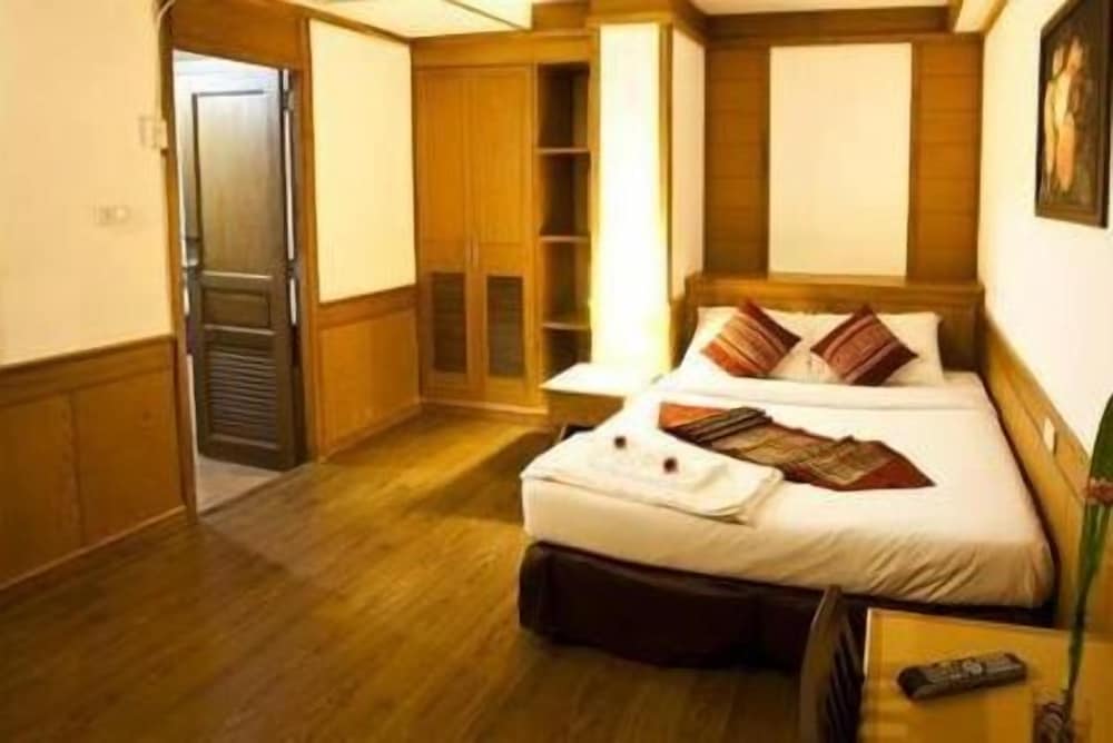 Zaza Hotel 13/49
