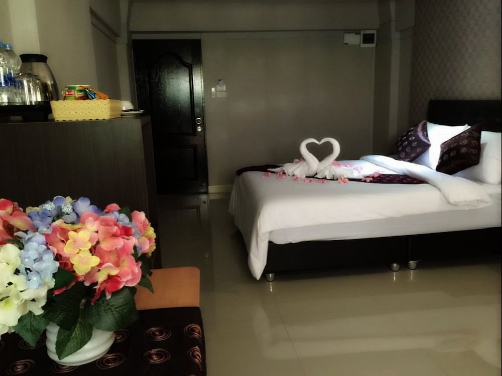 Nrc Residence 27/50